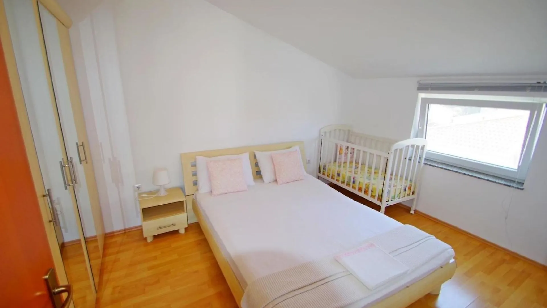 Ferienwohnung Fuer 2 Personen 2 Kinder Ca 40 M In Medulin, Istrien Medulin Und Umgebung 0*,  Croatia